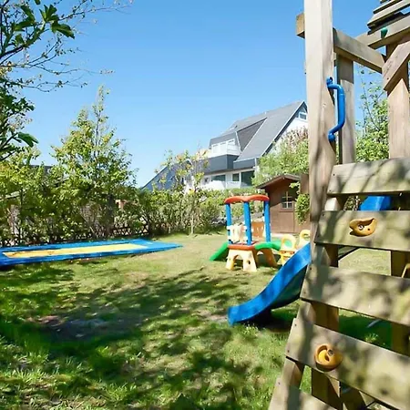 Friesenhaus Sara S3 *